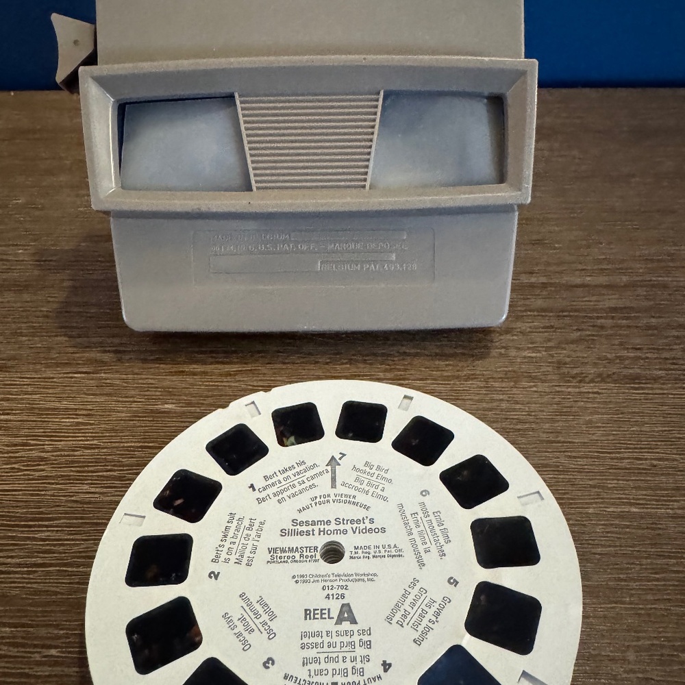 Vintage View-Master Beige (Belgium Patent) + 13 Bilingue Reels Lot Batman Disney